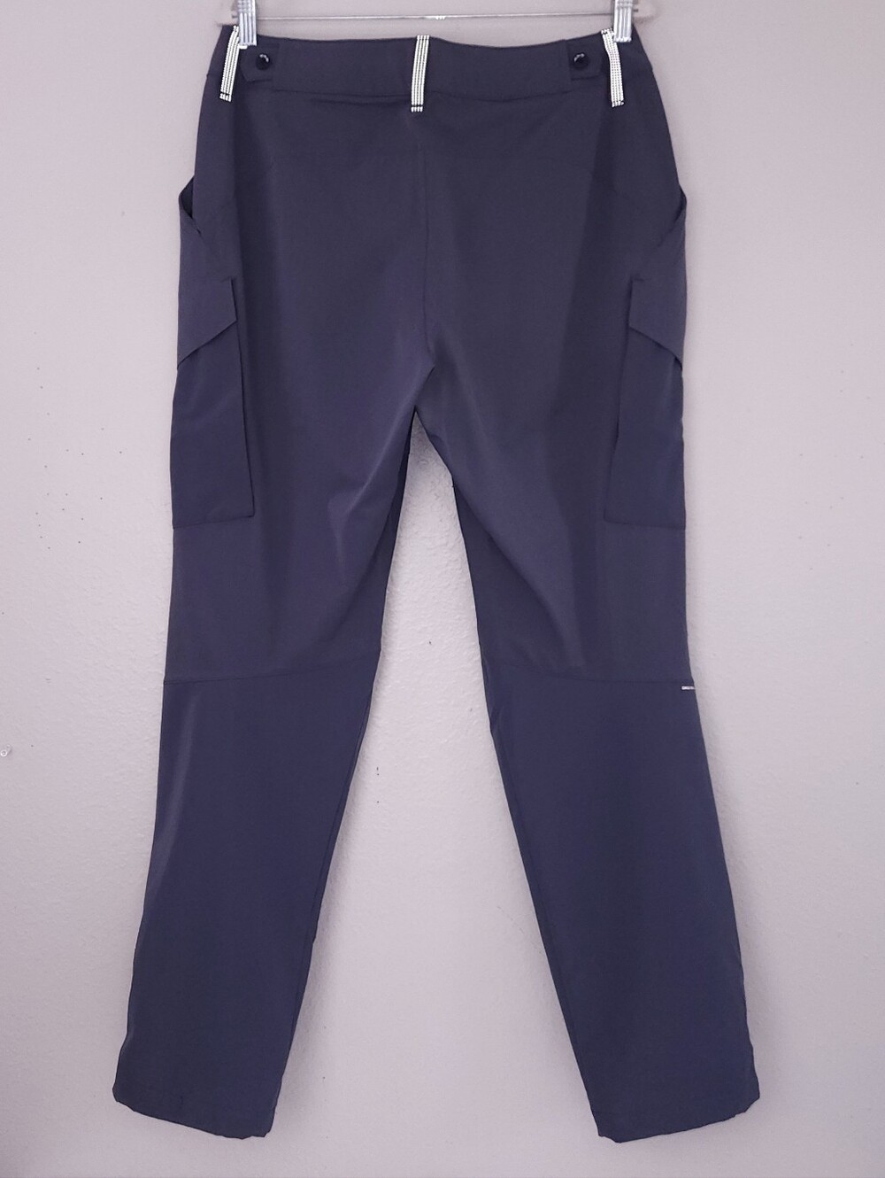 ON RUNNING Explorer Pants LARGE - Picture 6 of 10